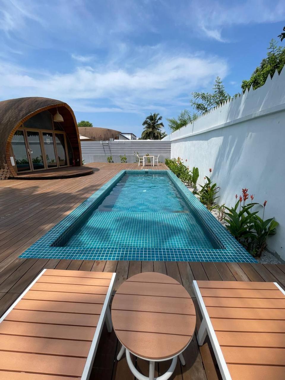 Found Mansion Hotel Pantai Cenang  Luaran gambar