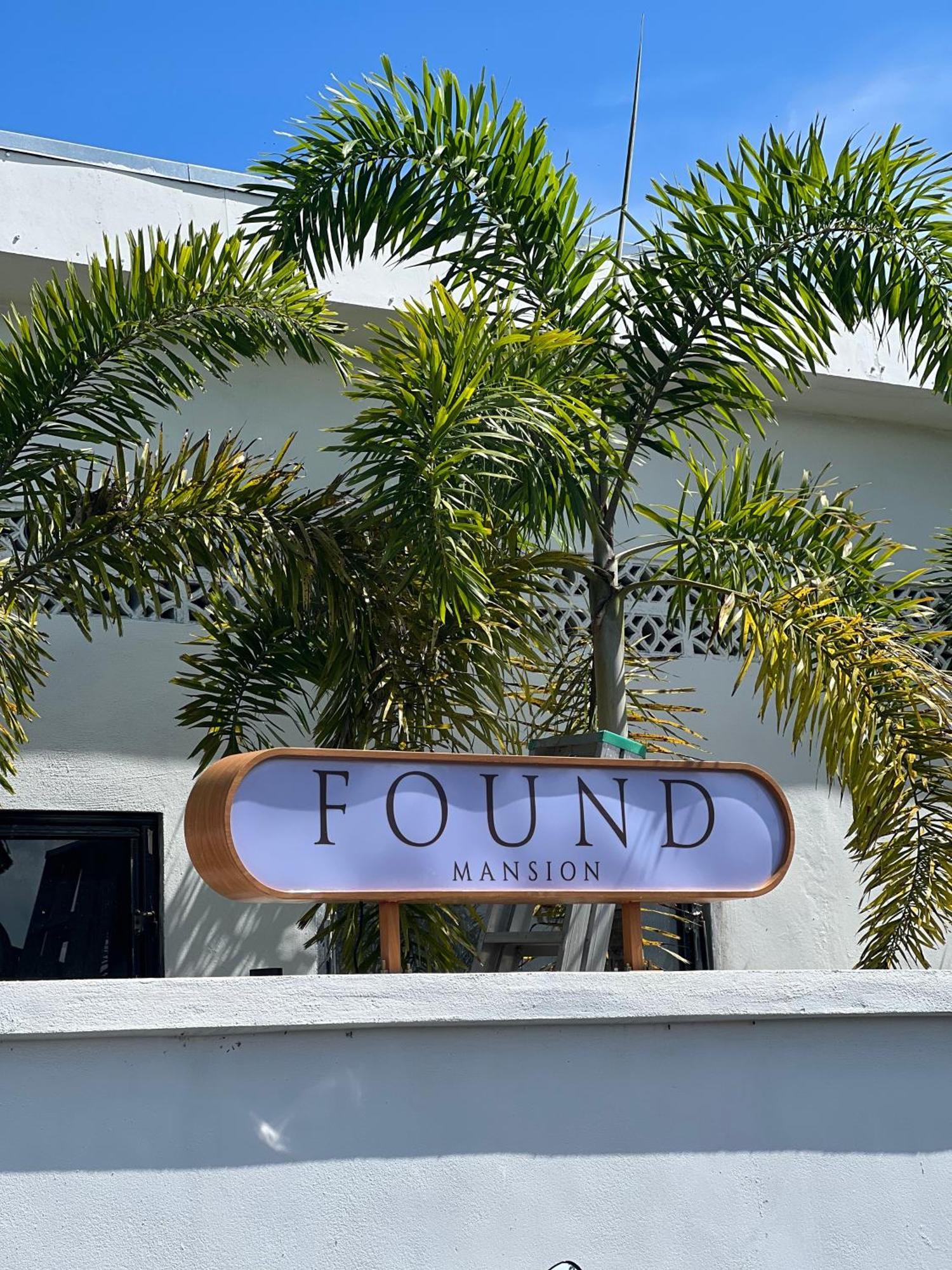 Found Mansion Hotel Pantai Cenang  Luaran gambar