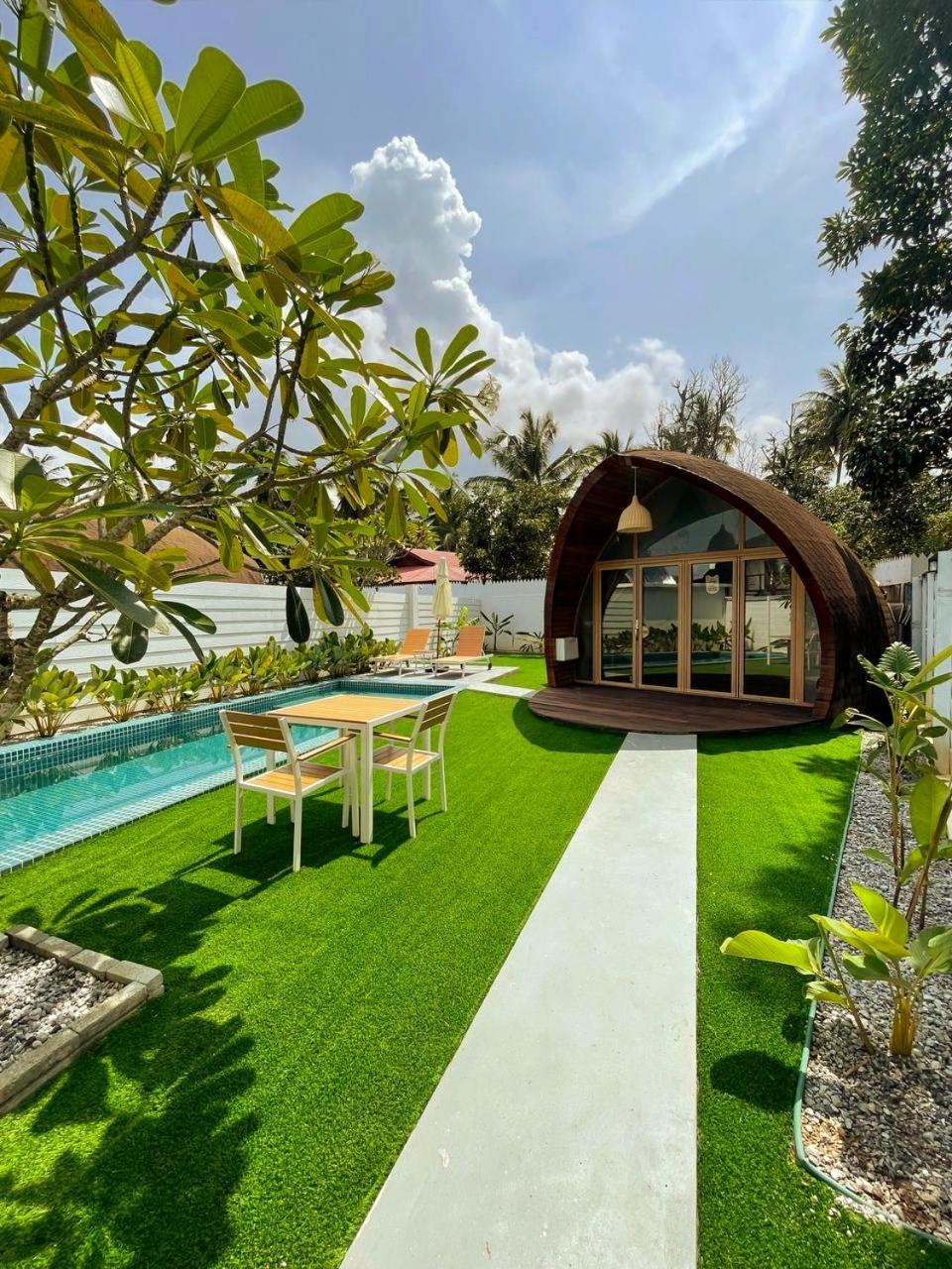 Found Mansion Hotel Pantai Cenang  Luaran gambar